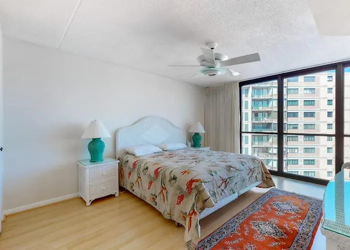Holiday home Enjoy Ocean & Bay Views From 15th-floor With Pools