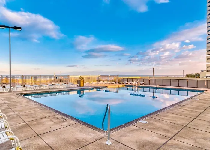 Holiday home Enjoy Ocean & Bay Views From 15th-floor With Pools