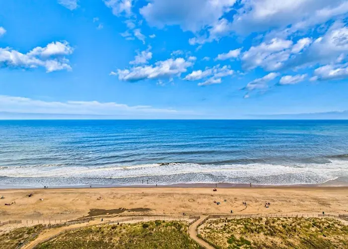 Enjoy Ocean & Bay Views From 15th-floor With Pools Ocean City